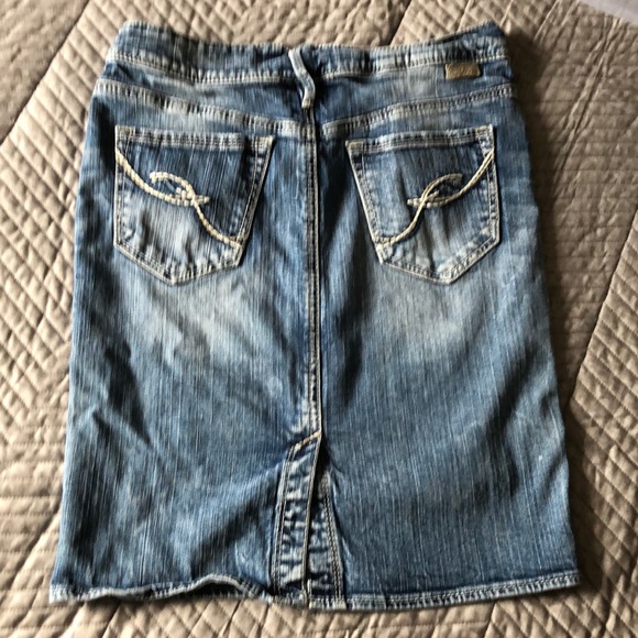 Silver jeans skirt - Picture 2 of 4